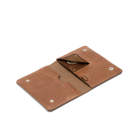 Leather AirTag Travel Wallet - Secure Your Essentials On The Go