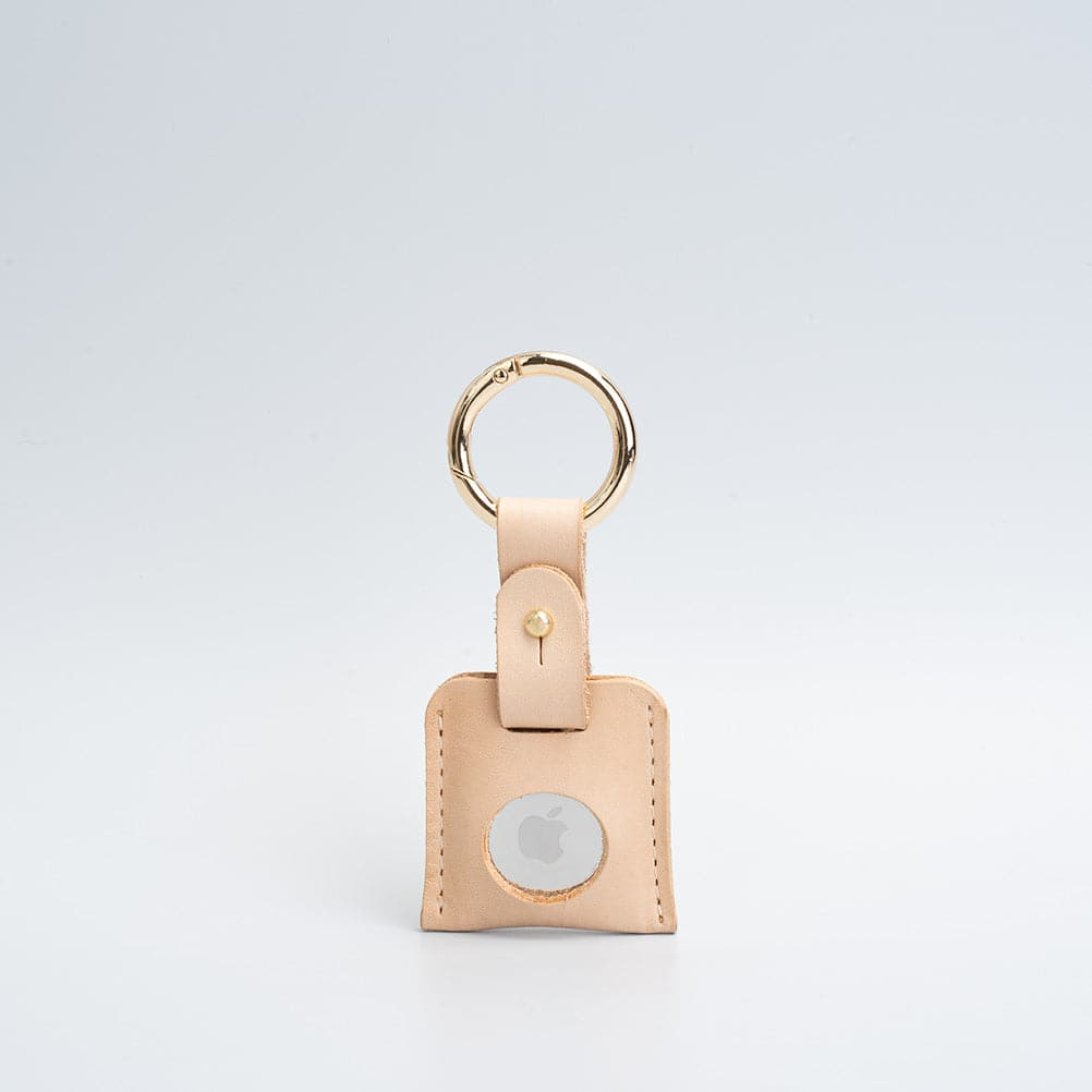Premium Leather AirTag Keychain - Customizable and Handcrafted