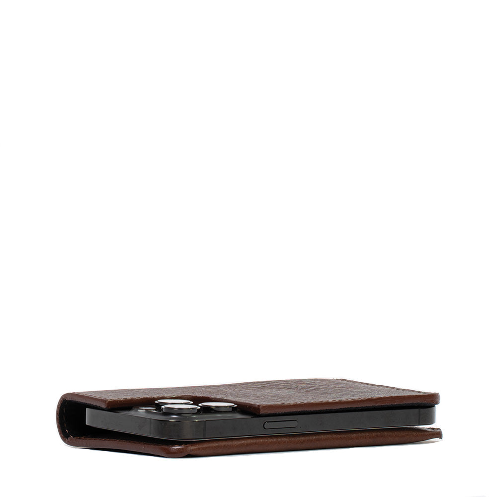 iPhone 14 series Leather Folio Case Wallet with MagSafe - The Perfect Combination of Style and Functionality