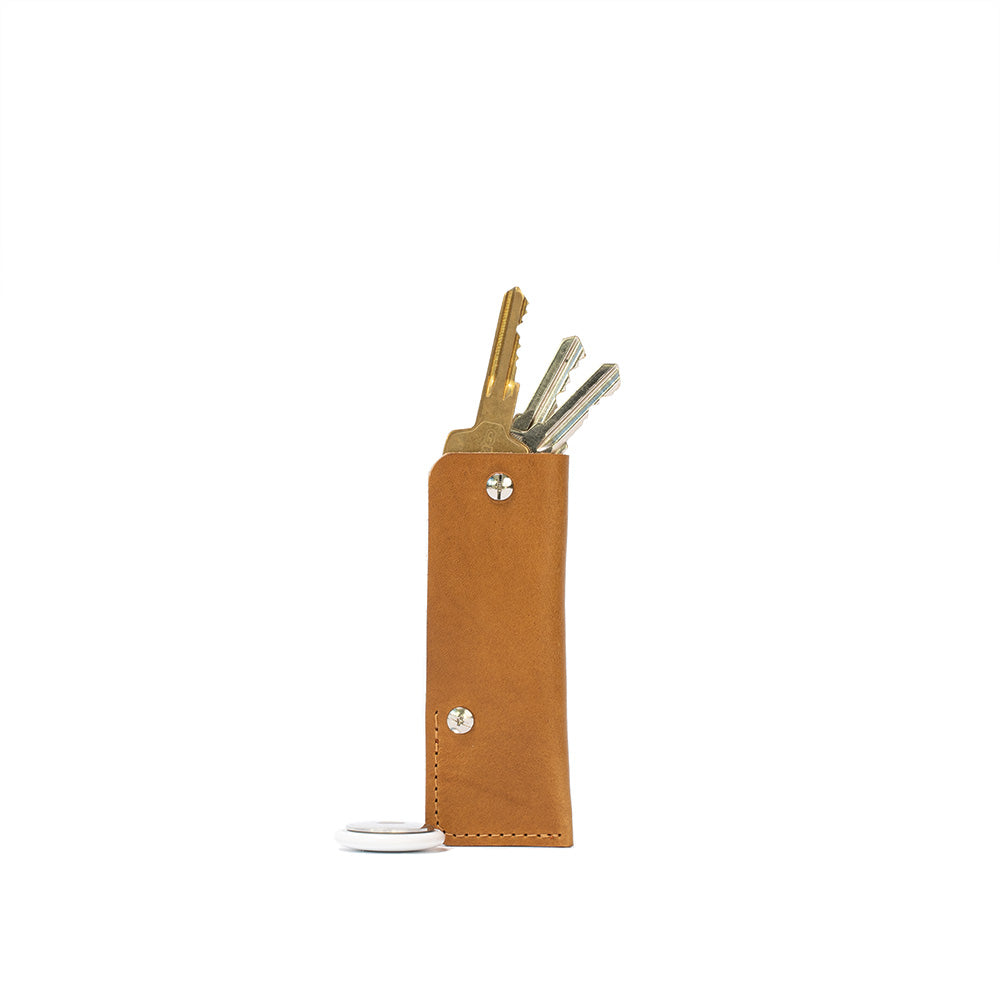 Leather AirTag Key Holder - The Minimalist | Organize Your Keys in Style