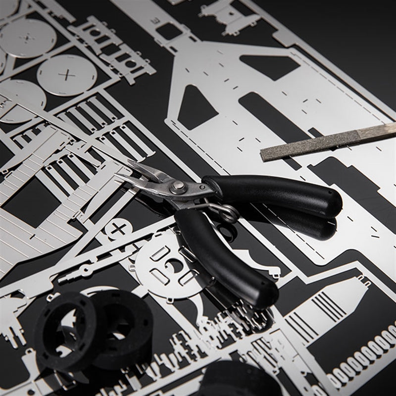 GRAND PRIX FALCON - High-Performance Formula One Racing Car