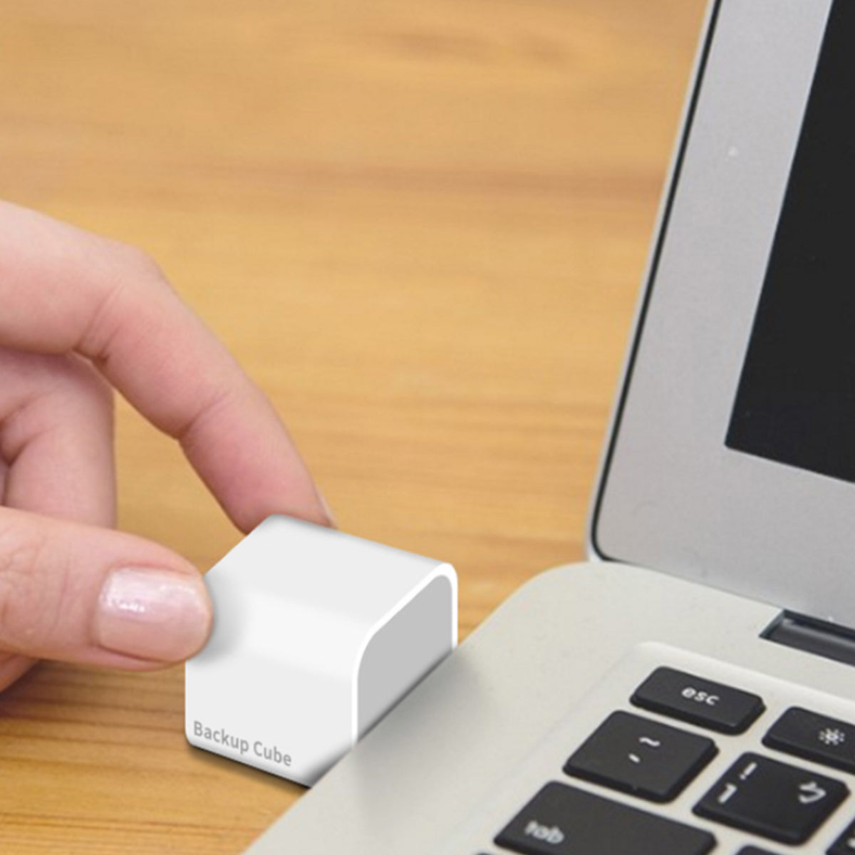 EZ SmartPhone Auto Picture and Data Backup Cube - Store Your Precious Memories Safely