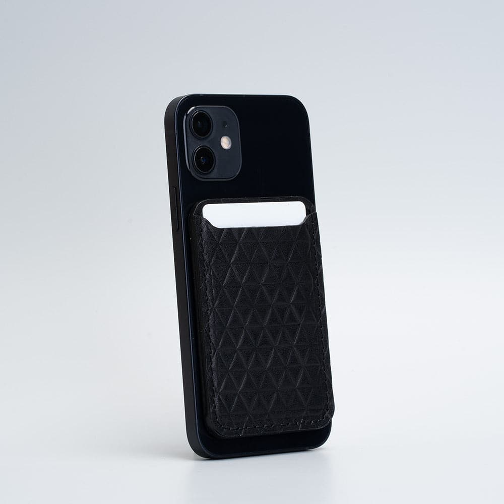 Luxurious Leather Wallet with MagSafe - Diamonds | Premium Full-Grain Italian Leather - Devenport's Discount Merchandise