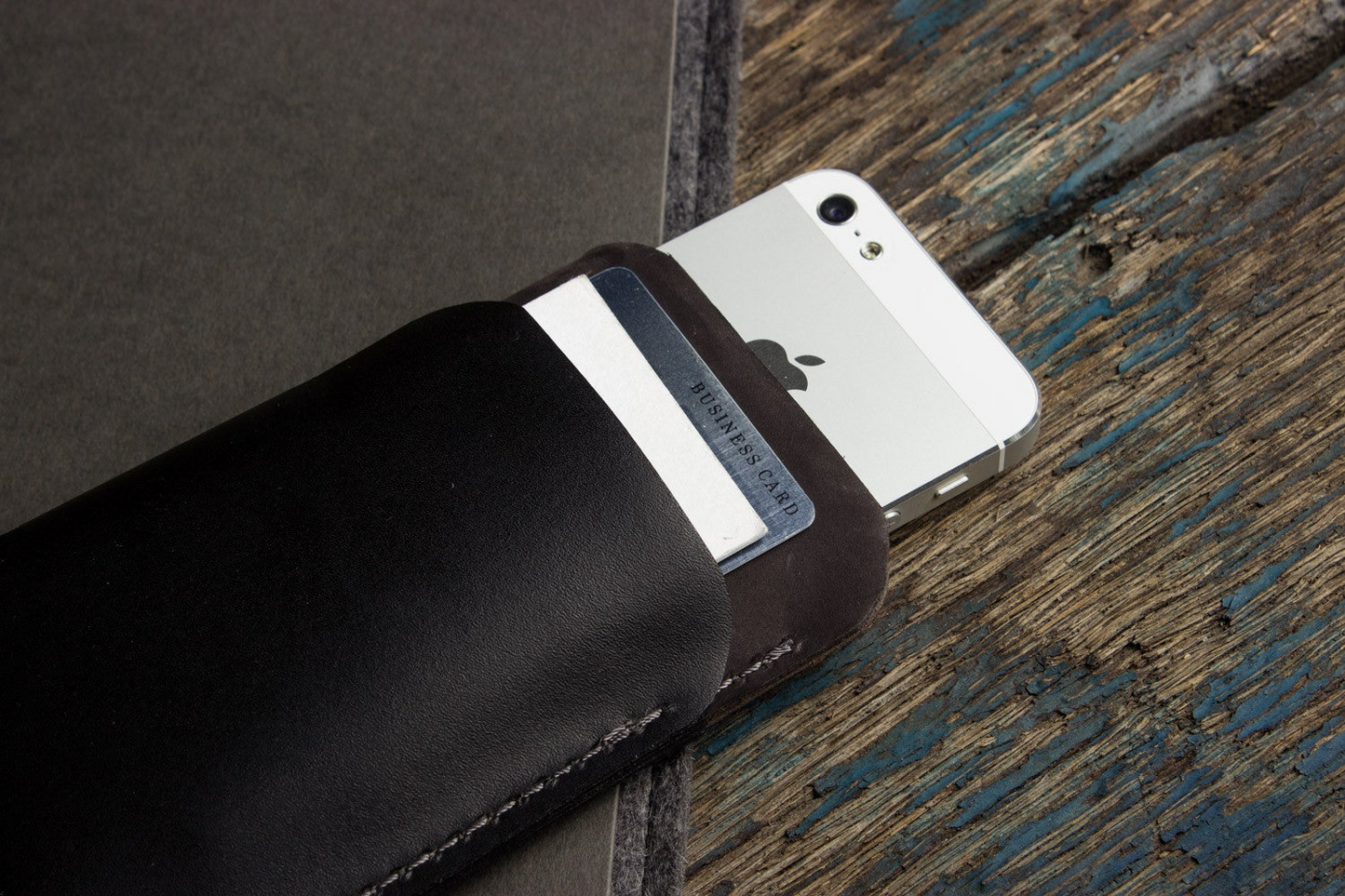 Stylish and Functional iPhone Sleeve Wallet - Premium Cowhide Leather