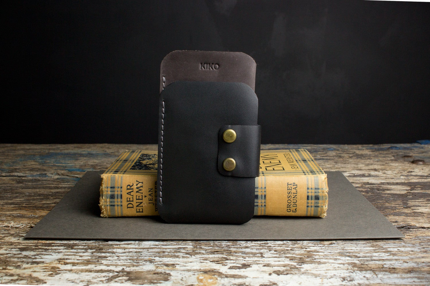 Stylish and Functional iPhone Sleeve Wallet - Premium Cowhide Leather