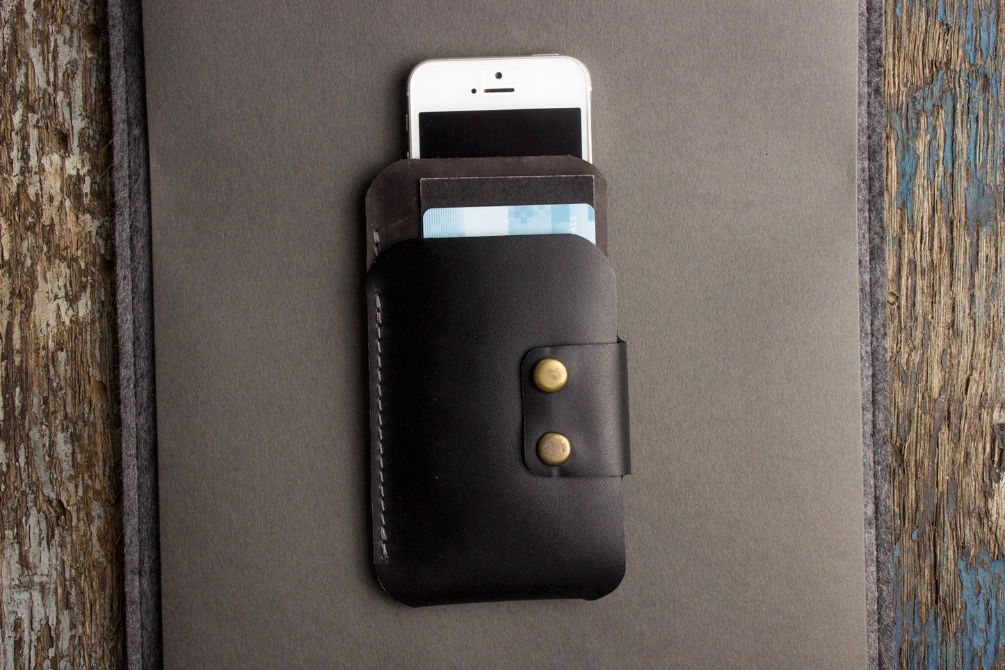 Stylish and Functional iPhone Sleeve Wallet - Premium Cowhide Leather