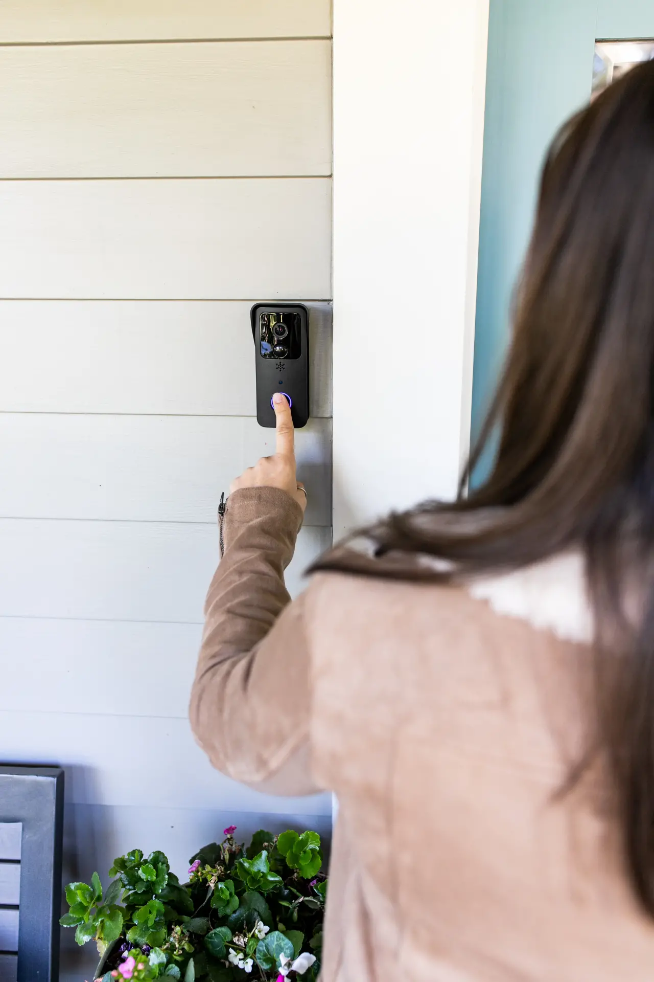 Door Ringer Intelligent Video Doorbell with Battery and Charger - Monitor, Communicate, and Secure Your Home's Front Door