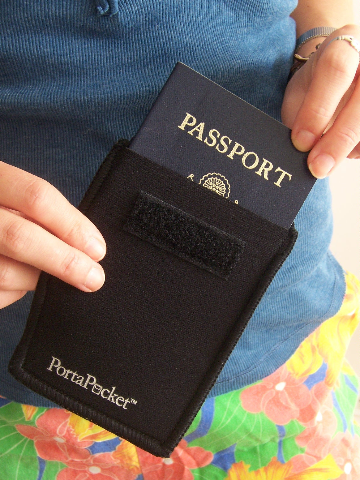 PortaPocket Waist Belt & Pocket Kit - Hands-Free Way to Wear Your Passport or Cell