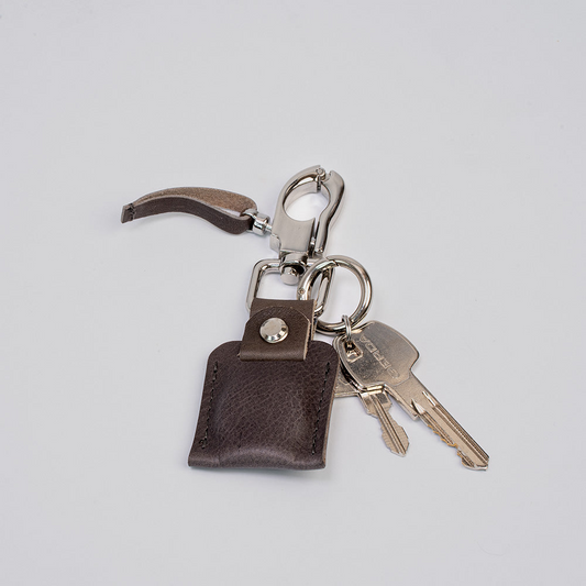 AirTag keychain 3.0 - Premium Leather Keychain for AirTag