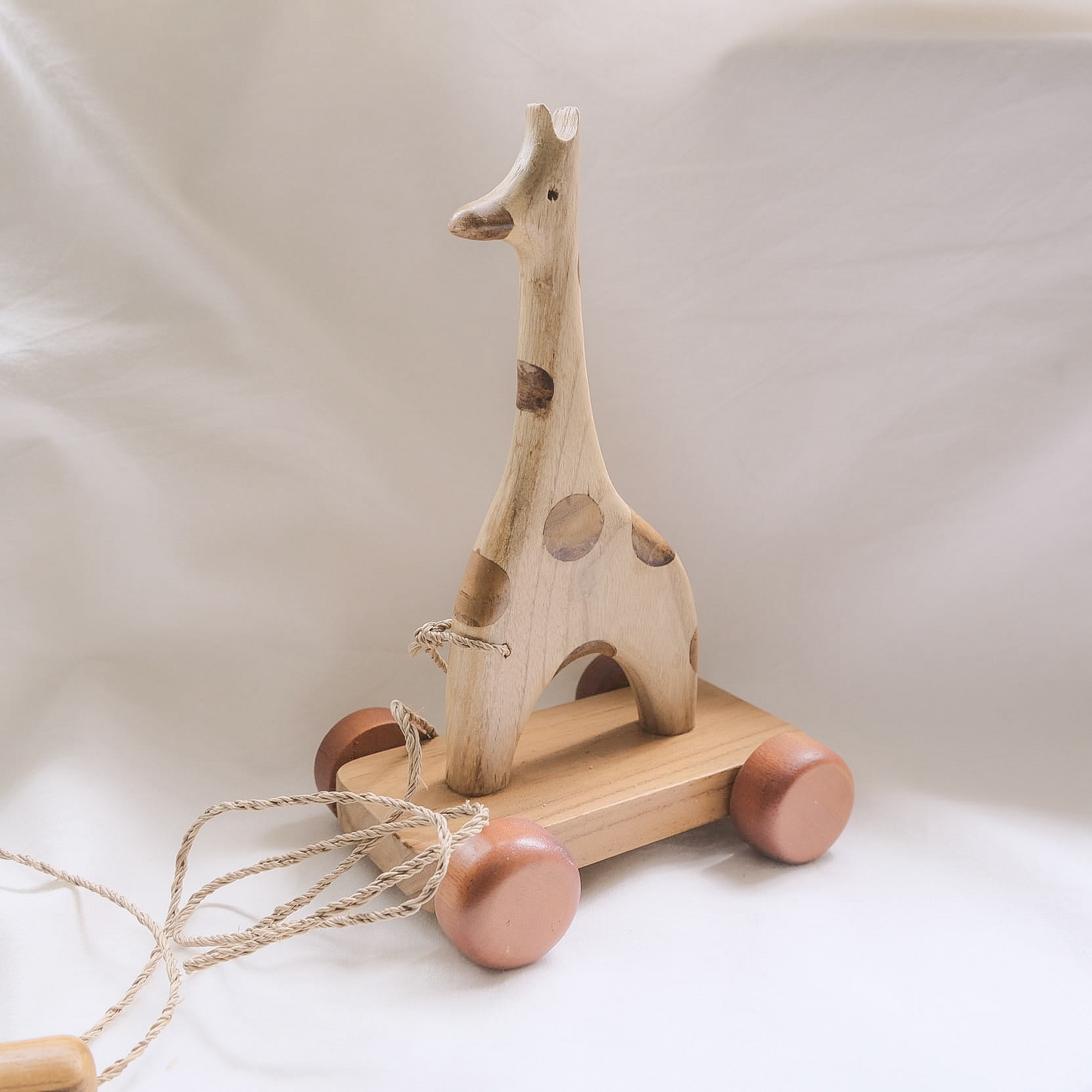 Giraffe Wooden Toys - Handcrafted Artisanal Playtime for Kids