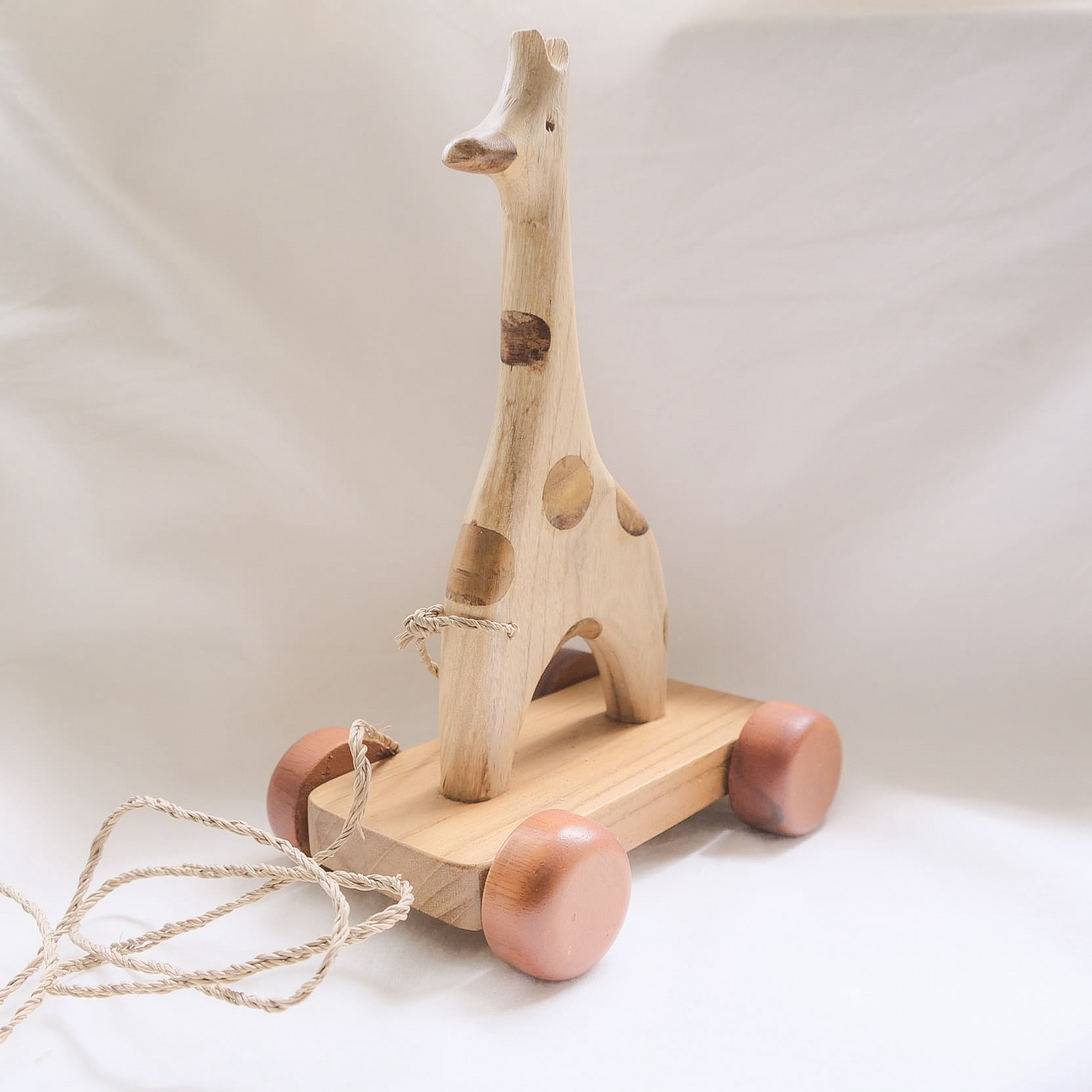 Giraffe Wooden Toys - Handcrafted Artisanal Playtime for Kids